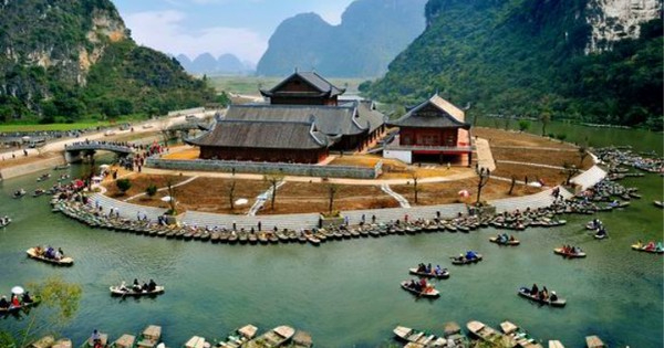Top 10 trường tỷ lệ 'chọi' vào lớp 10 cao nhất TP.HCM 2025_Phân phối video đa kênh